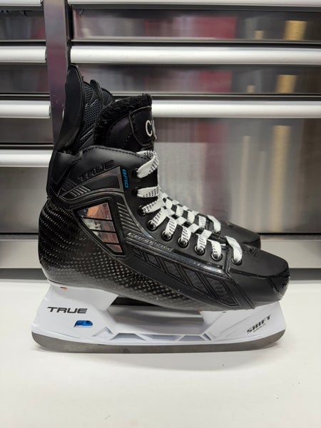 True Custom SVH Pro Skate Size 7.5 Regular Width 272mm (New) NHL Prostock