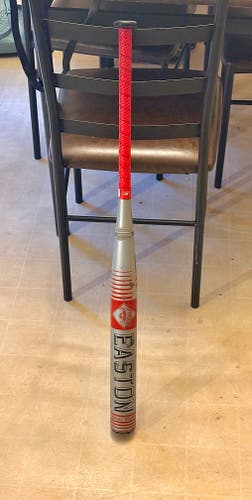 2022 Easton Tiphoon Bat (-8) 26 oz 34" (Used)