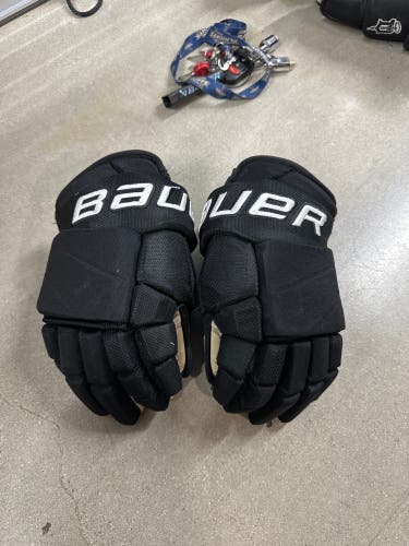 USHL DUBUQUE FIGHTING SAINTS Bauer Vapor Pro Team Gloves 14" Pro Stock (Used)