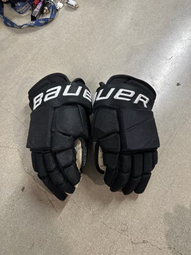 USHL DUBUQUE FIGHTING SAINTS Bauer Vapor Pro Team Gloves 13" Pro Stock (Used)