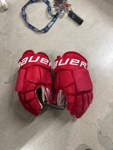 USHL DUBUQUE FIGHTING SAINTS Bauer Vapor Pro Team Gloves 14" Pro Stock (Used)