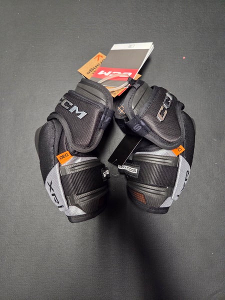 New Junior Medium CCM Tacks XR Elbow Pads