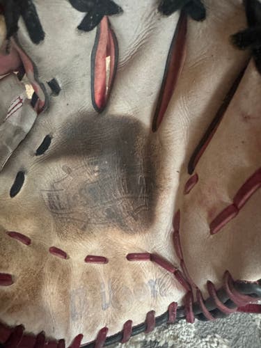 2015 Infield RH Wilson A2000 1786 Baseball Glove 11.5" (Used)