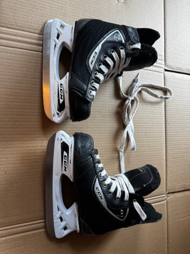CCM U+01 Hockey Skates 13 (Used)