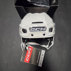 Senior Medium CCM Tacks X Pro Helmet Only brand New white