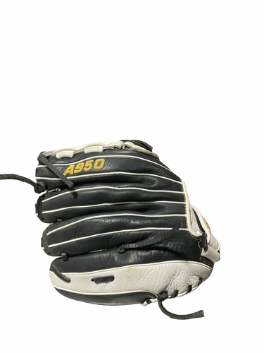Used Wilson A950 GLOVE BB/SB Glove RH Throw Black 12" 11834-S000053501