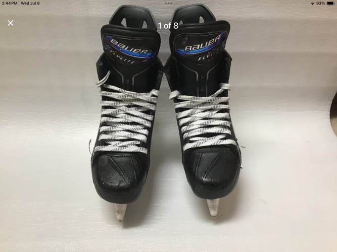 Black/White 2025 Bauer Vapor Flylite Hockey Skates Regular Width 7 (Used)