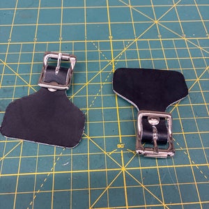 (2) Pack Mushroom Style Leather buckles BLACK Rbk REEBOK CCM Fleury STYLE Goal Pads