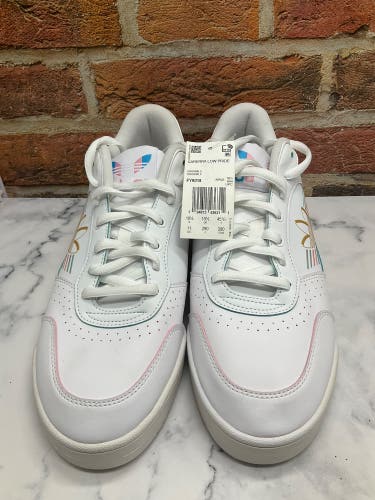 adidas Originals Carrera Low Pride Sneakers NWT Men’s Size 11 (Women’s Size 12)