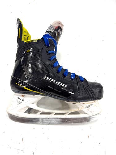 Used Bauer M4 Junior Hockey Skate Junior 04.5 11860-S000311553