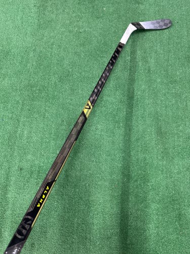 Senior Warrior Alpha LX3 Pro Hockey Stick Right Handed W28 70 Flex (Used)