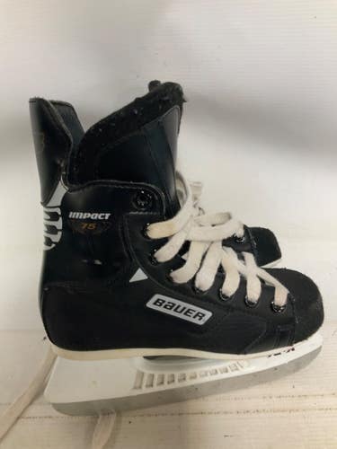 Used Bauer IMPACT 75 Junior Hockey Skate Junior 01 11823-S000040664