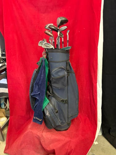Golf Clubs Set: Spalding golf clubs featuring Molitor 1,3,5 driver/wood, 3-9P Irons, two Hybrid,putt