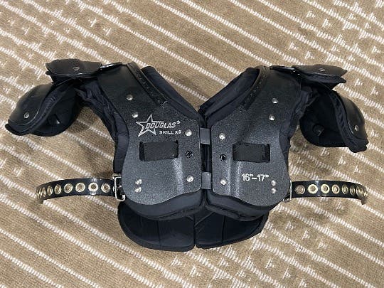 XS Adult Douglas Shoulder Pads (Used)