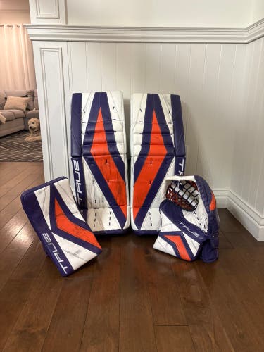 32"+2 True Catalyst Px5 Goalie Full Set