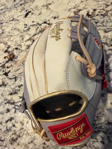 2018 Rawlings Goldy II Glove of the Month 11.75" (New)