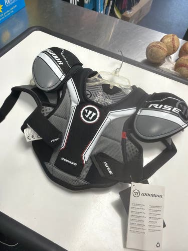 XL Youth Warrior Rise Shoulder Pads (New)