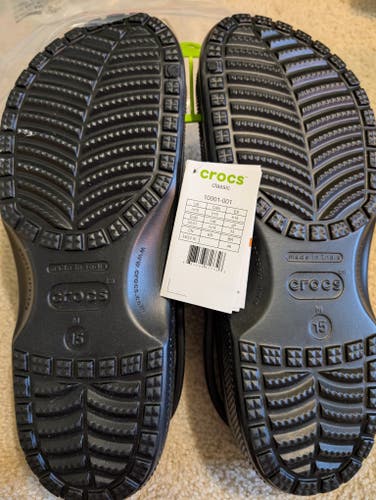 Black Men's Size M 15.0 (W.16.0) Adult Crocs Sandals (New)