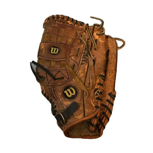Used Wilson A2241 BB/SB Glove RH Throw Brown 11" 11730-S000072657