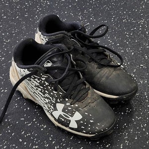 Used Under Armour BOYS CLEATS BB/SB Cleats Black Youth 12.0 11849-S000041812