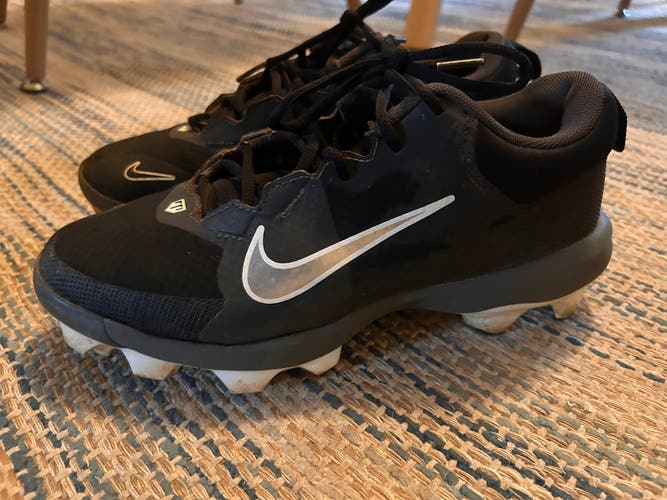 Men's Size M 7.5 (W 8.5) Nike Trout (Used)