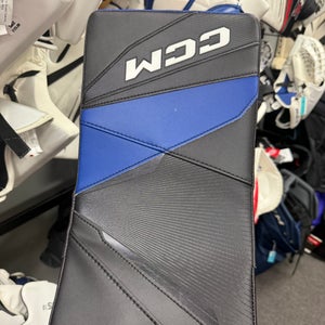 CCM Senior Axis 2 Regular Pro Stock (New)