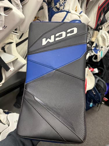 CCM Axis 2 Regular Pro Stock (New)