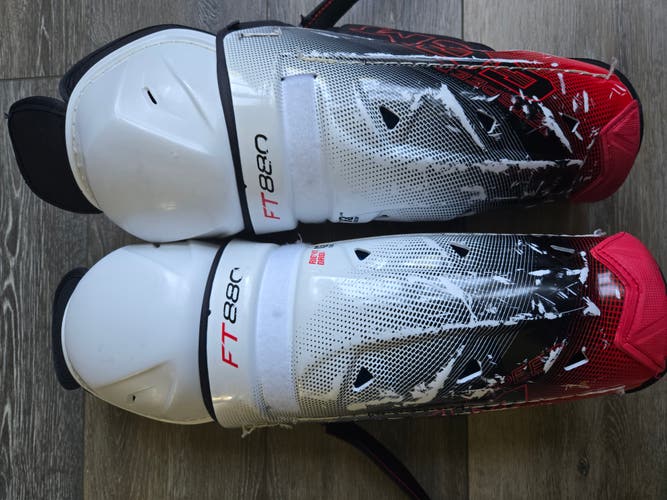 Junior CCM Jetspeed FT880 13" Shin Pads (Used)