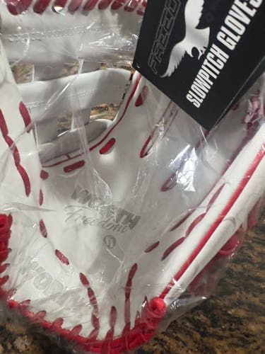 Worth RH Softball Glove 13" (New)