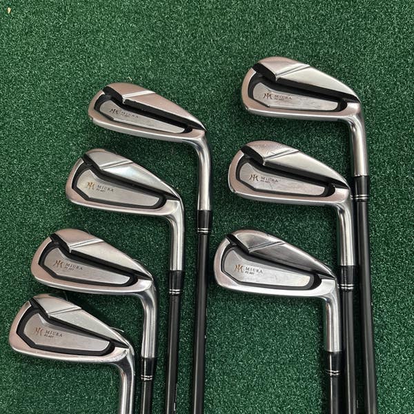 Miura PI 401 5 - PW & GW (7 Clubs) Fujikura Axiom 75 Regular Flex