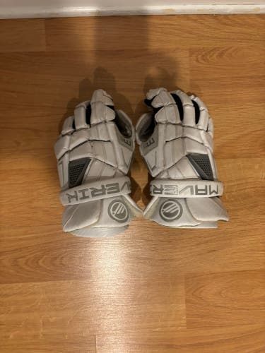 Maverik M5 Lacrosse Gloves