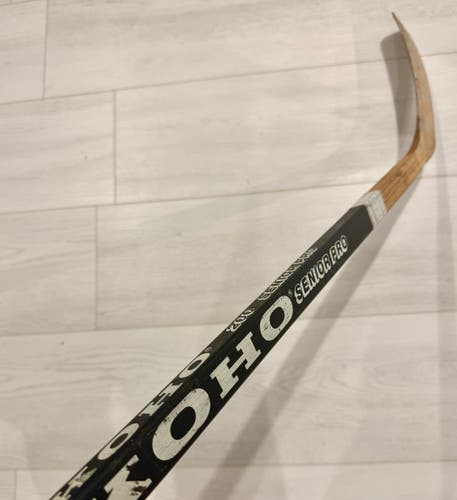 Senior Koho Right Handed 200 Senior Pro Wooden Hockey Stick (Used)