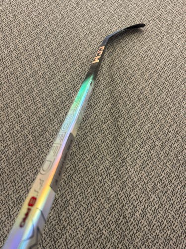 Junior CCM JetSpeed FT8 Pro Left Hand Hockey Stick P28+1/4 40 Flex (New)