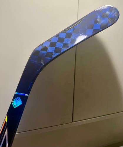 Senior Hyperion C24 Right Handed Hockey Stick P92M 75 Flex CHS Custom Hockey Sticks (Used)