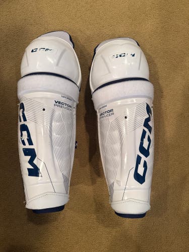Senior CCM Tacks Vector Premier 14" Shin Pads (Used)