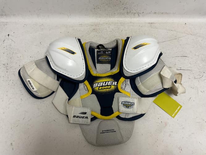 Used Bauer SP2000 Junior Shoulder Pads White And Navy Blue SM 11855-S000206769