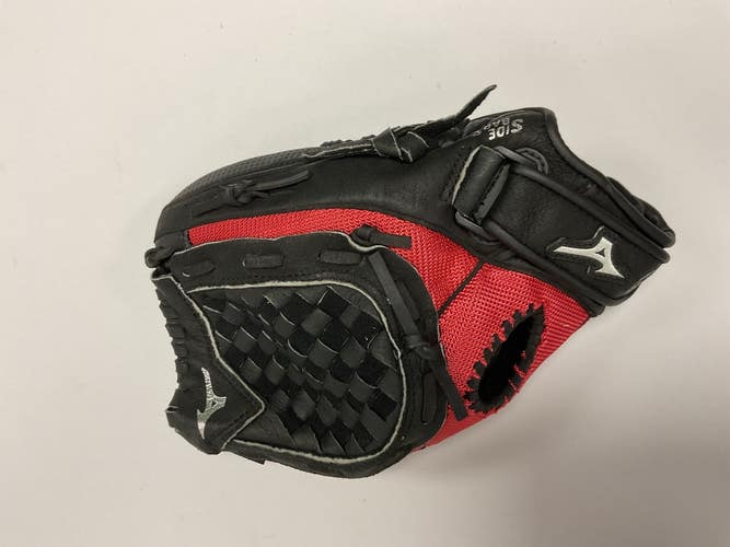 Used Mizuno MMX 116P2 BB/SB Glove RH Throw Black And Red 11 1/2" 11855-S000206694