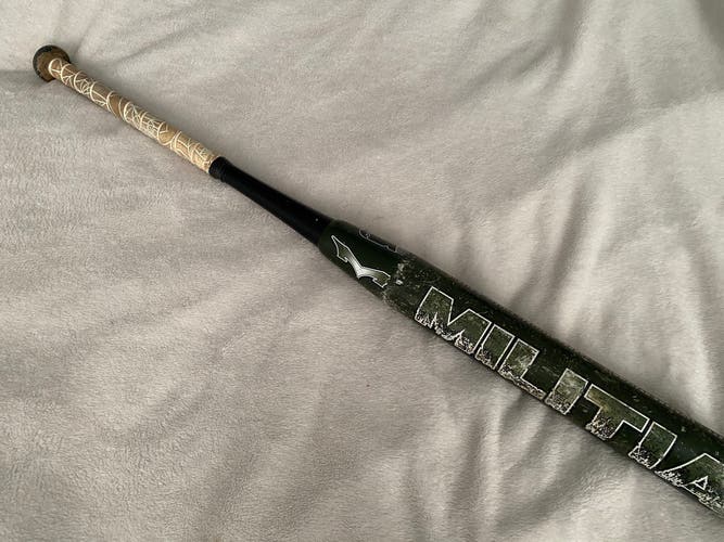 Monsta Bat 27 oz (Used)