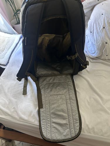Dakine Ski Backpack (Used)