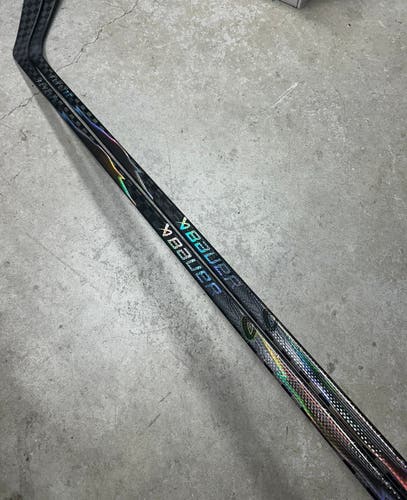 2 Pack 87 Flex P92 Senior Bauer Flylite Right Hand Hockey Stick Pro Stock (New)