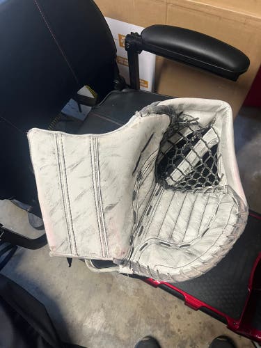 CCM/Lefevre glove