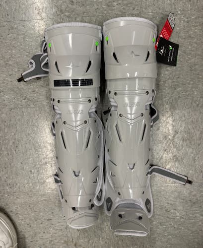 All Star MVP Pro Catcher's Leg Guard Intermediate SIZE 15" - 16" ADJUSTABLE (Used)