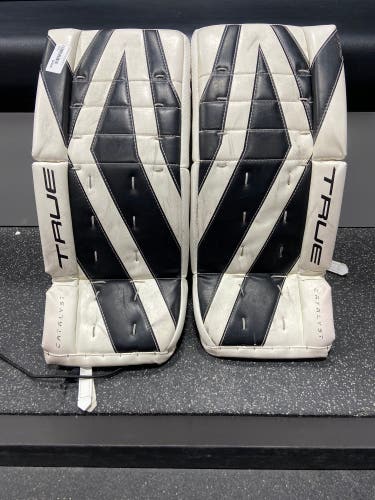 True Catalyst 24+2 Goalie Pads (Used)