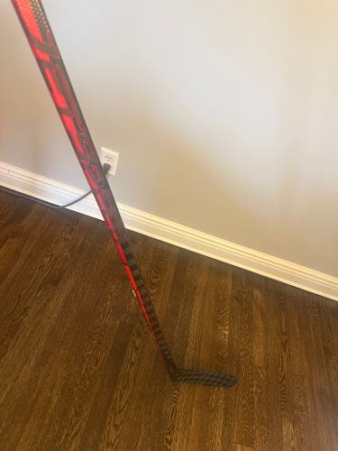 Senior CCM JetSpeed FT4 Pro Left Hand Hockey Stick 85 Flex (New) Dryden Hunt curve