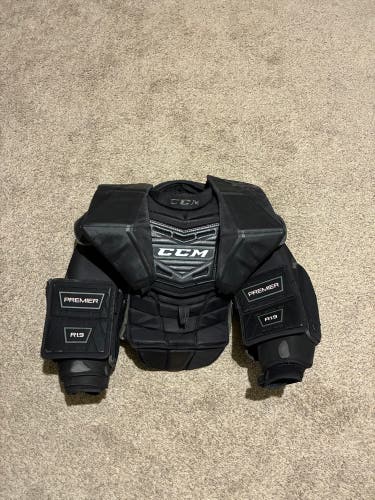 Medium CCM Premier R1.9 Goalie Chest Protector (Used)