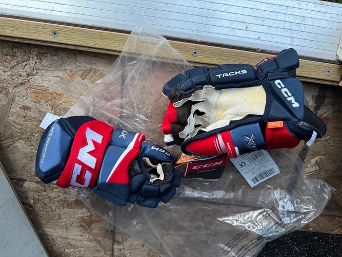 CCM Tacks XF Pro Gloves 14" (New)