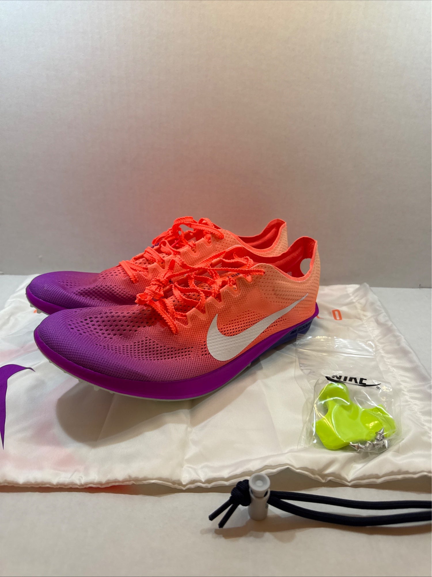 Mens Size 10 Nike Track & Field Shoes ZoomX Dragonfly 2 Low Top IO0310-800 Nike Dragonfly 2 Track & Field Distance Spikes. Nike.com main image 2