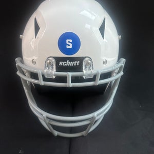 White Youth Small Schutt Vengeance A11 Helmet (New)