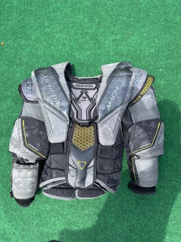 Bauer Mach Goalie Chest Protector (Used) | Senior XL