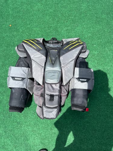 Bauer Vapor Hyperlite Goalie Chest Protector (Used) | Senior XL